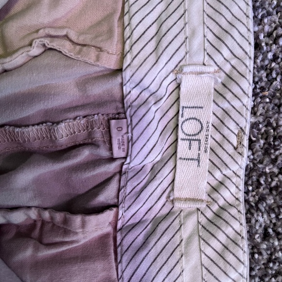 LOFT Cream Casual Shorts - Picture 3 of 3